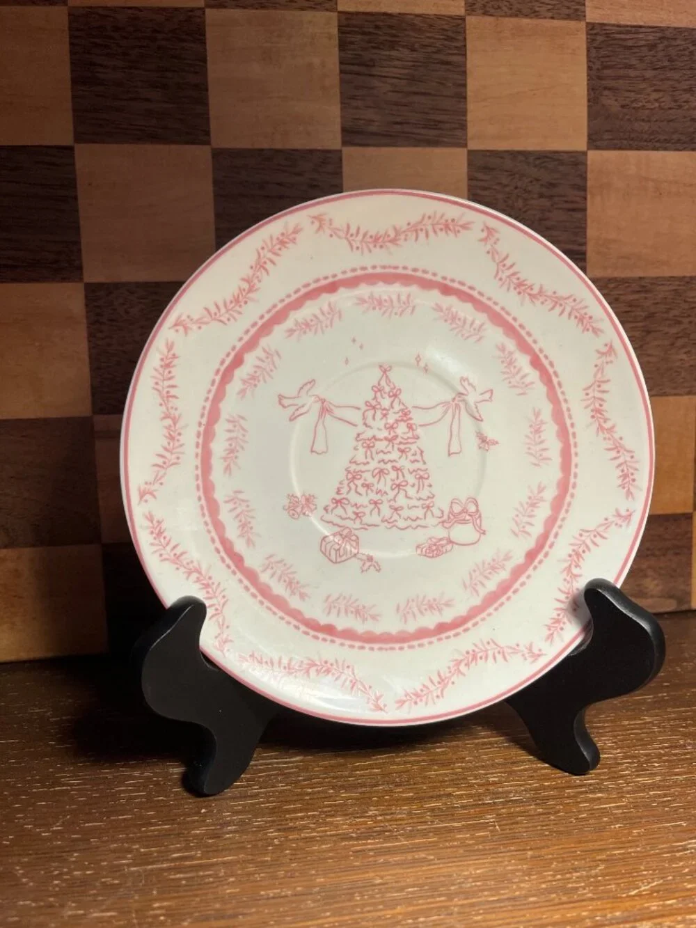 Monterey Bay Pink Bow and Dove Christmas Tree Saucer A827